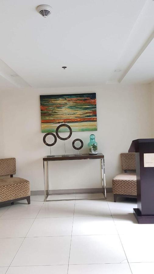 101 Newport Blvd C2 4F By Rechelle Nunag ปาไซ ภายนอก รูปภาพ