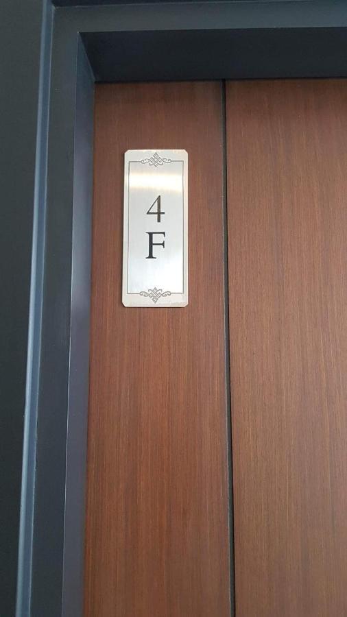 101 Newport Blvd C2 4F By Rechelle Nunag ปาไซ ภายนอก รูปภาพ