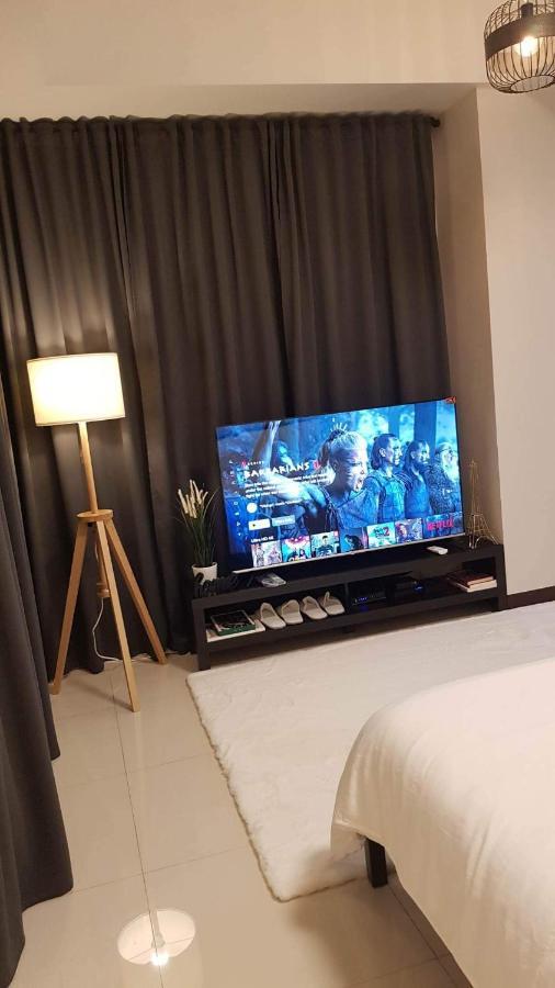 101 Newport Blvd C2 4F By Rechelle Nunag ปาไซ ภายนอก รูปภาพ